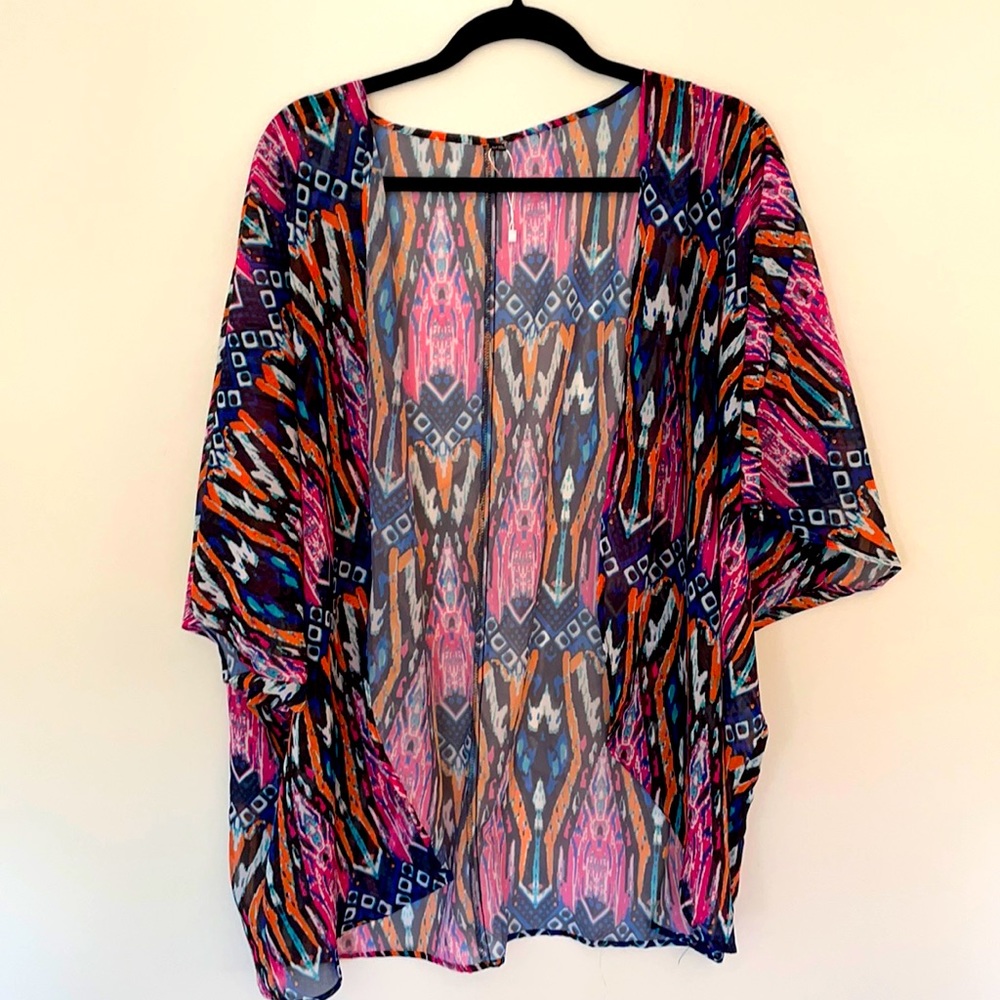 Geometric design kimono